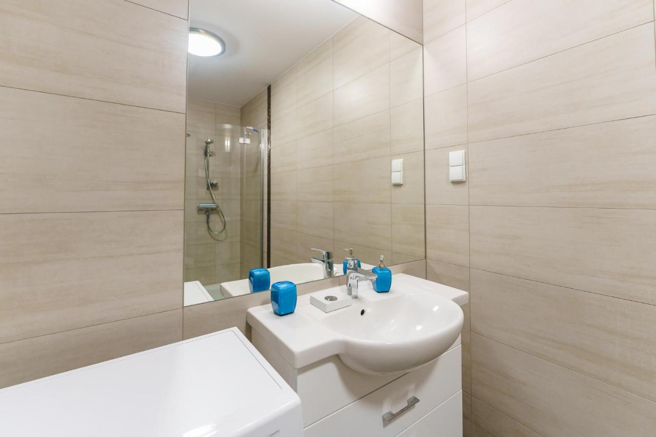 Zachodnia Polanka - Apartament Z Sauna I Silownia Kolobrzeg Luaran gambar
